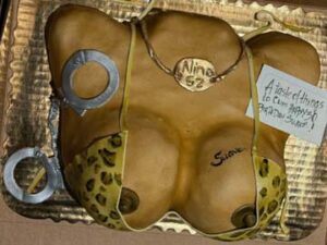 Saint-Louis-Missouri=Tiger-Skin-Nipples-Poppping-Breast-Bachelor-Cake